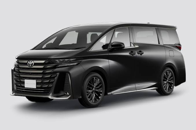 Toyota Vellfire AGH30 (Auto)